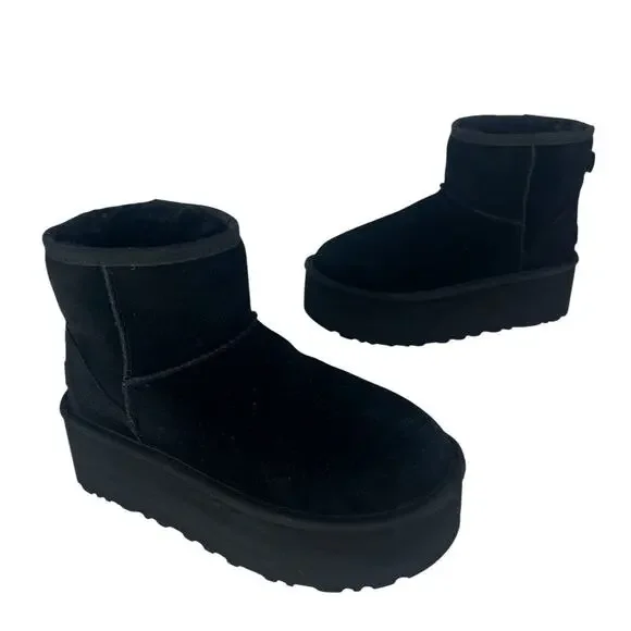 UGG Classic Ultra Mini Platform Boots Black Suede Size 6 - Picture 4 of 13